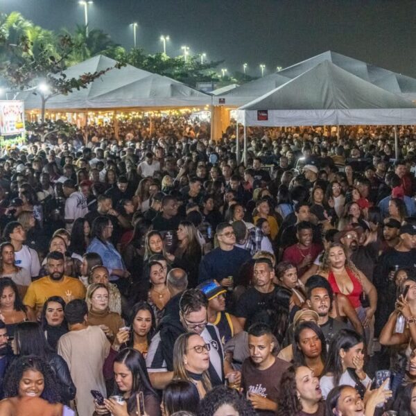 Festival do Camarão celebrou tradição e reuniu público em Cabo Frio