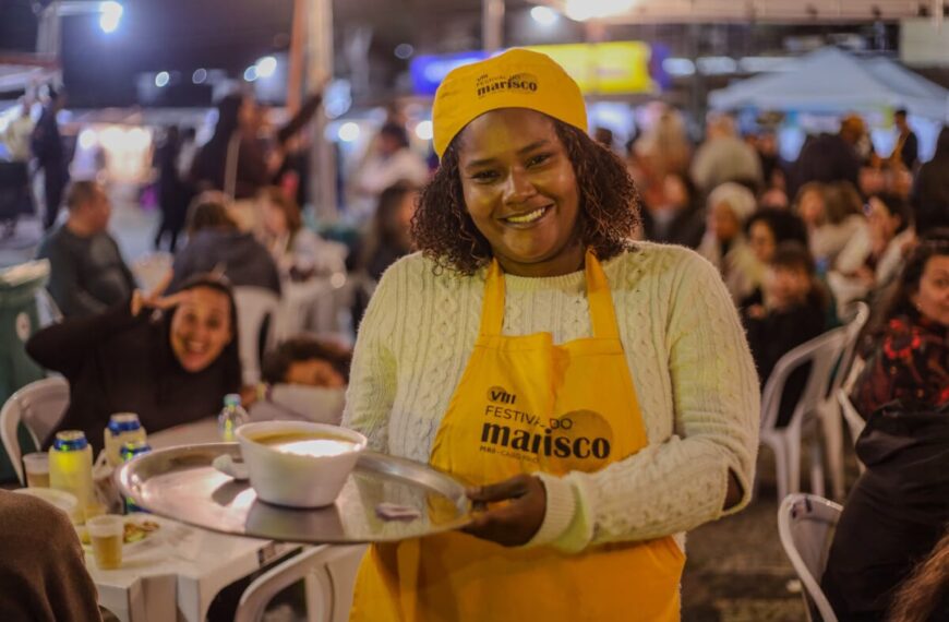 Peró vira palco de festival com gastronomia e atrações musicais