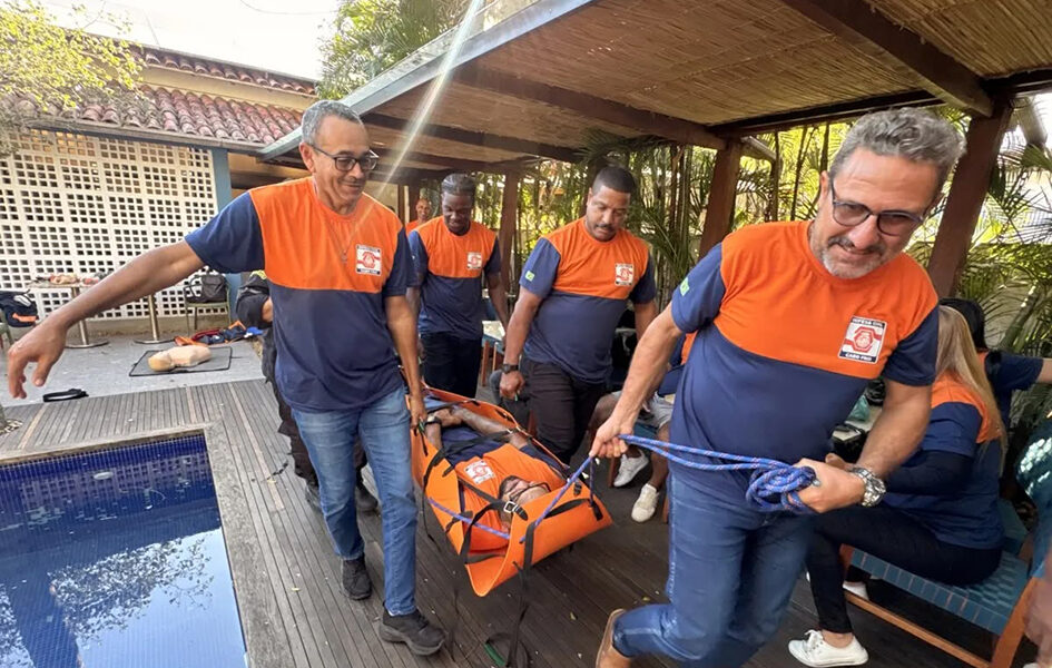 Cabo Frio prepara agentes da Defesa Civil com treinamento prático para emergências