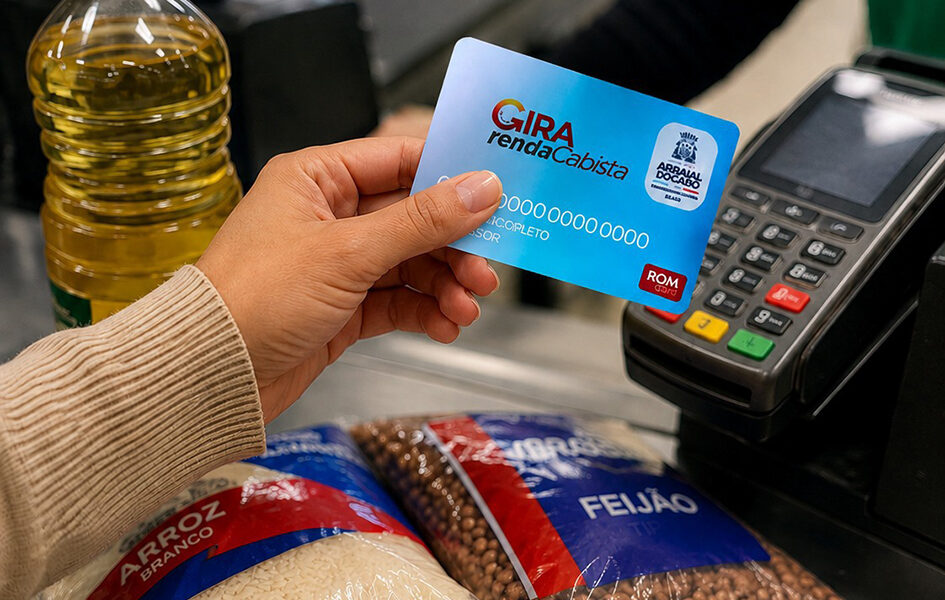 Arraial do Cabo entrega cartões do Gira Renda para 92 novos beneficiários