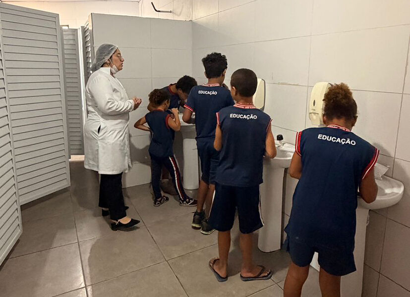 Pernambuca recebeu ação com serviços gratuitos de saúde e cidadania em Arraial do Cabo