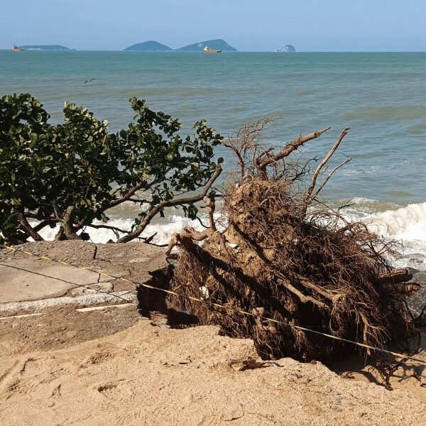 Macaé tem alerta de ressaca até quarta-feira; ondas podem chegar a 2,5 metros