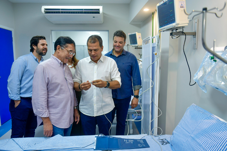 Campos amplia estrutura de saúde com novo Centro Cirúrgico no HFM