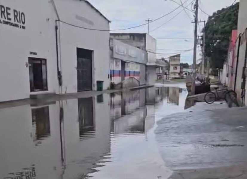 Chuva forte mobiliza equipes em Cabo Frio