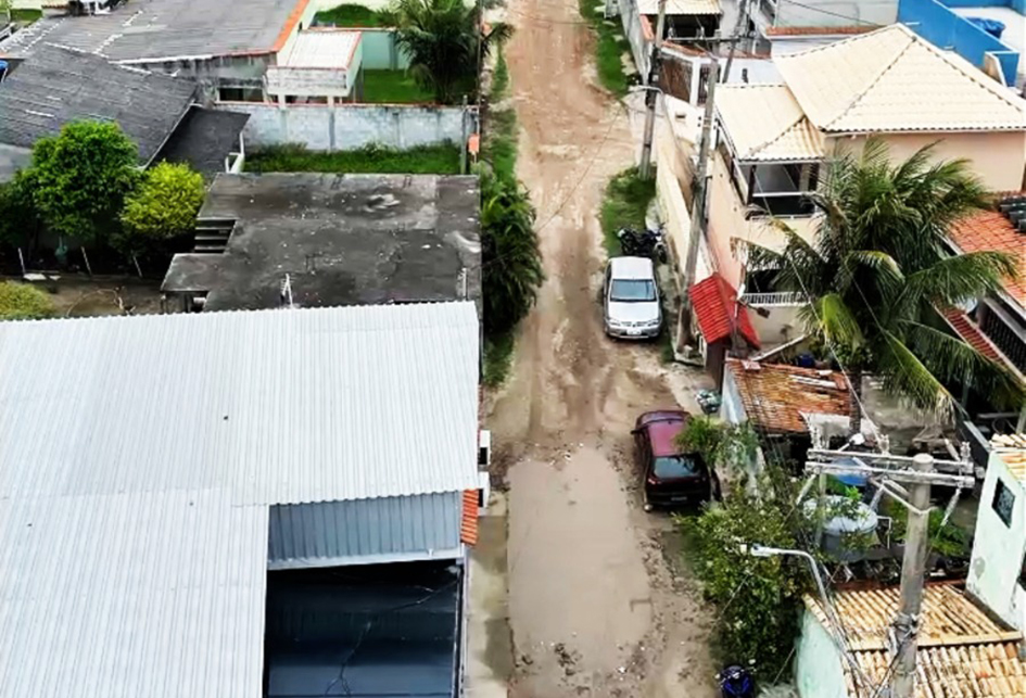 Orla de Monte Alto passa por obras de drenagem e pavimentação