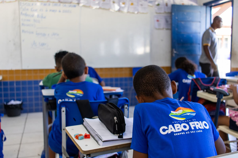 Cabo Frio mobiliza quase 5 mil estudantes para preparação para o SAEB 2027