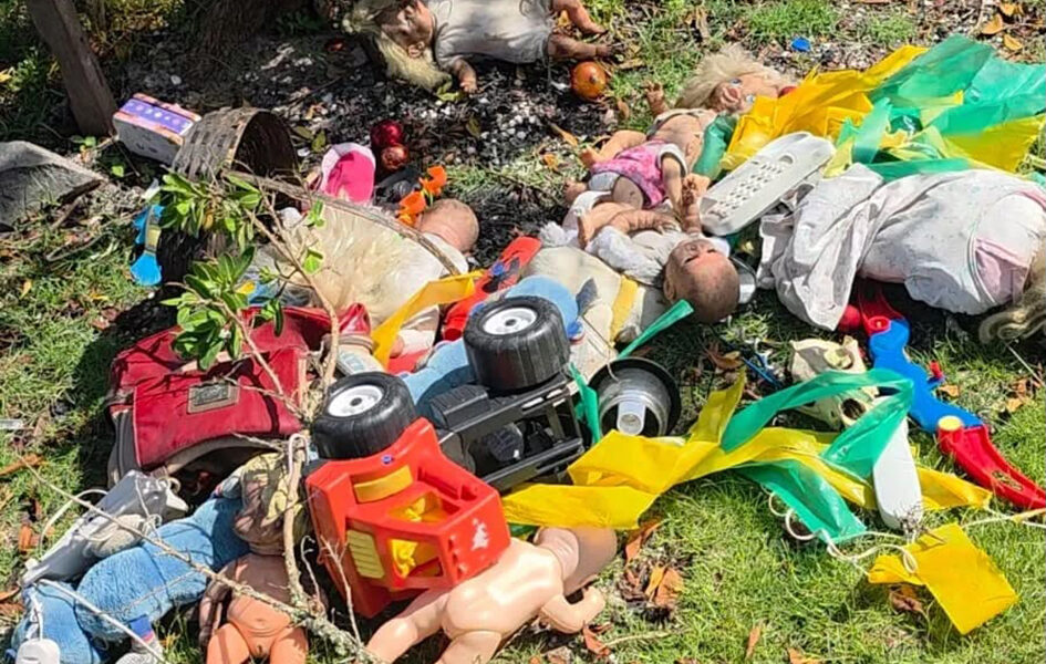 Cabo Frio retira lonas, objetos e resíduos de praia na Vila do Sol